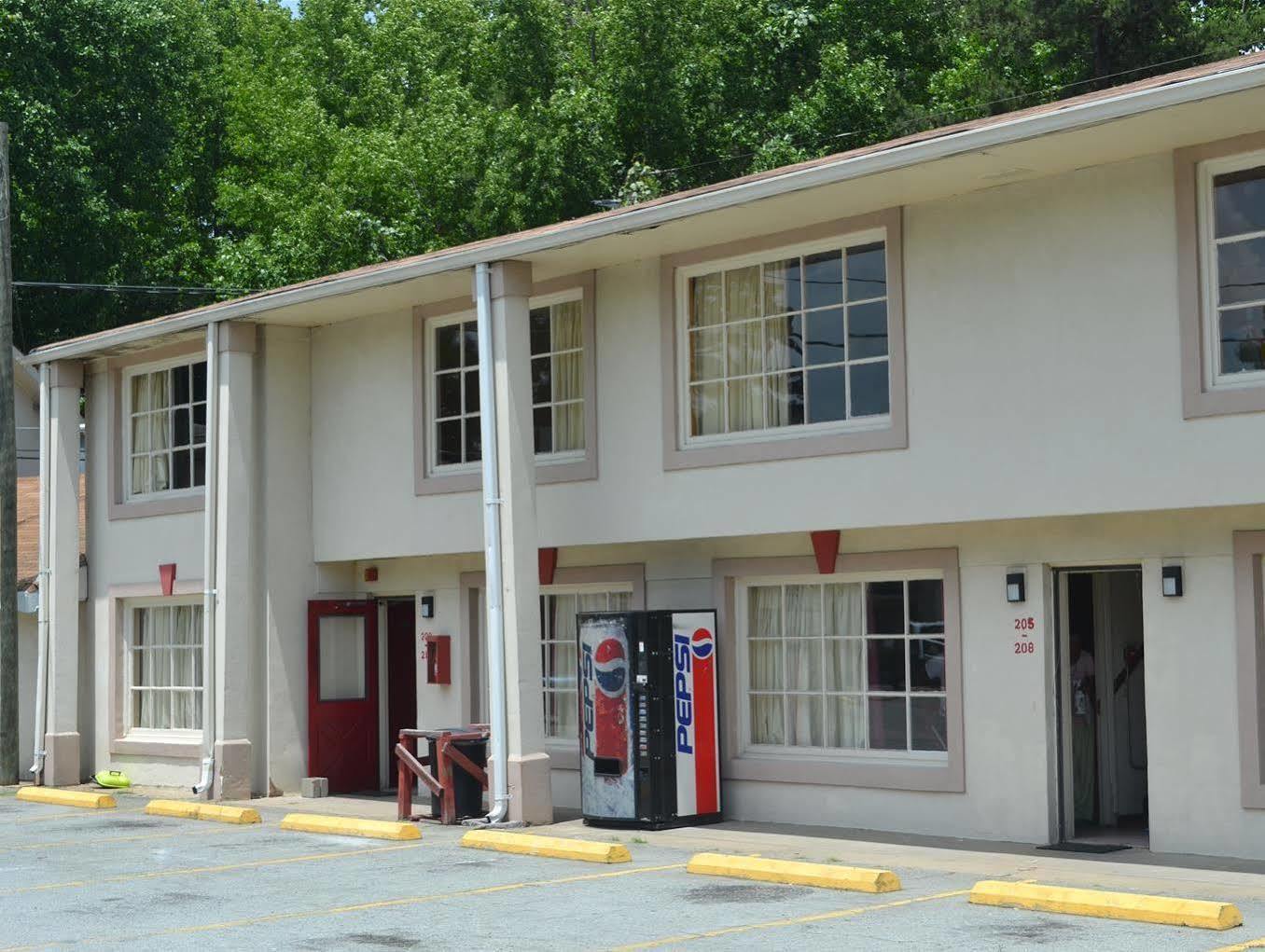 Budget Inn - Roxboro Exteriér fotografie